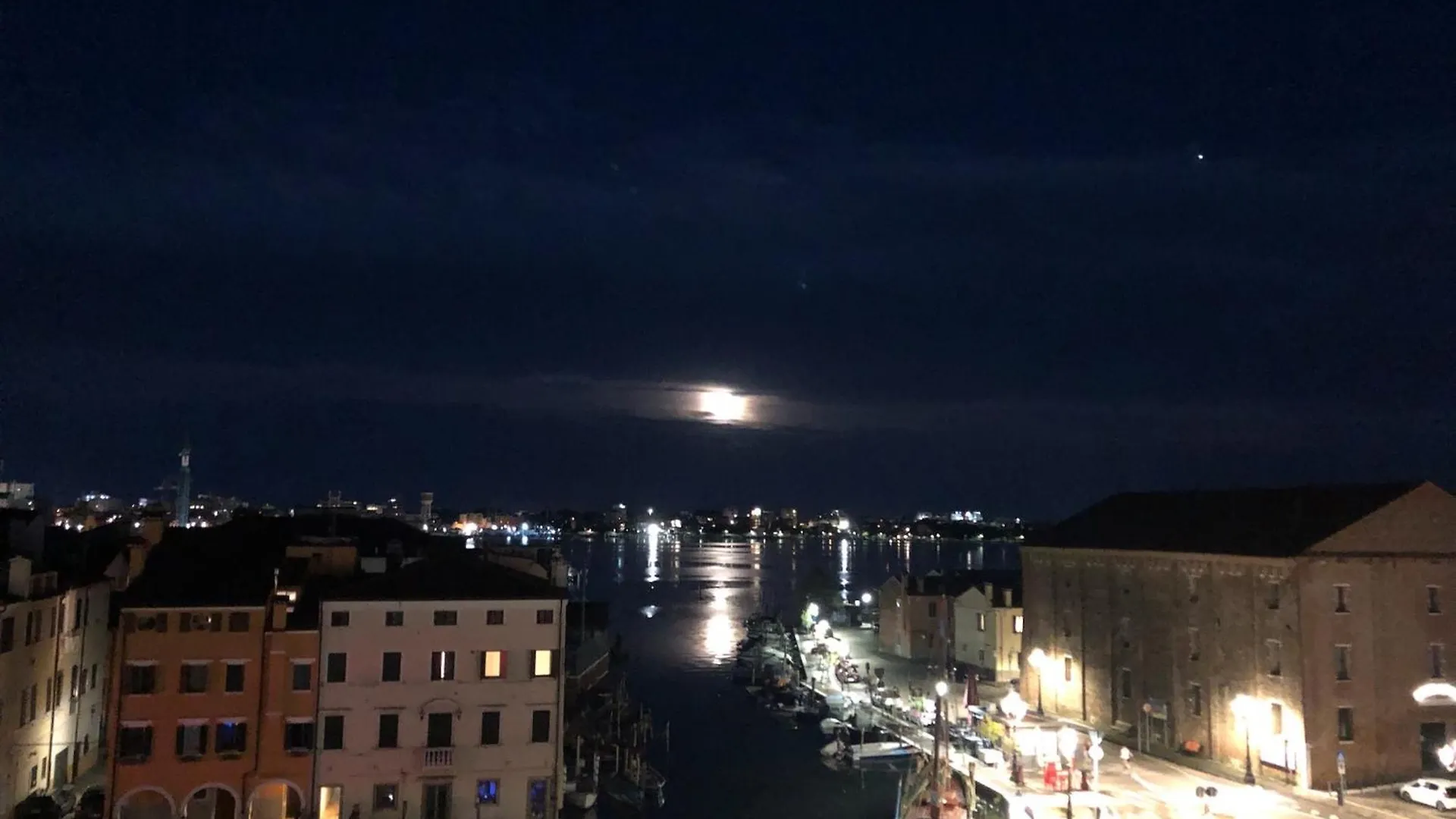 Chioggia Nice View アパート